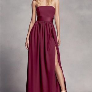 Strapless Dress Vera Wang w/ Slit - David’s Bridal